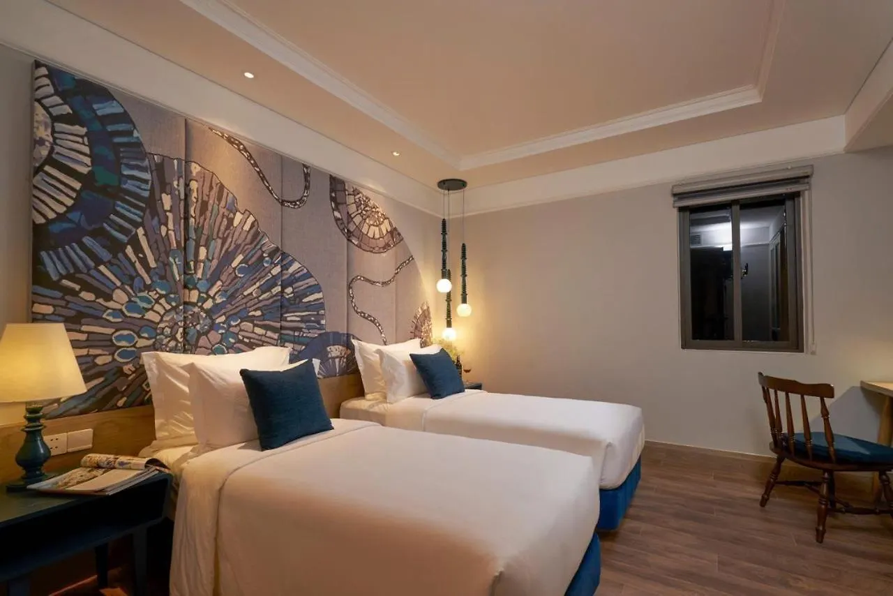 Sofiana My Khe Hotel & Spa- Rooftop Pool Bar Da Nang