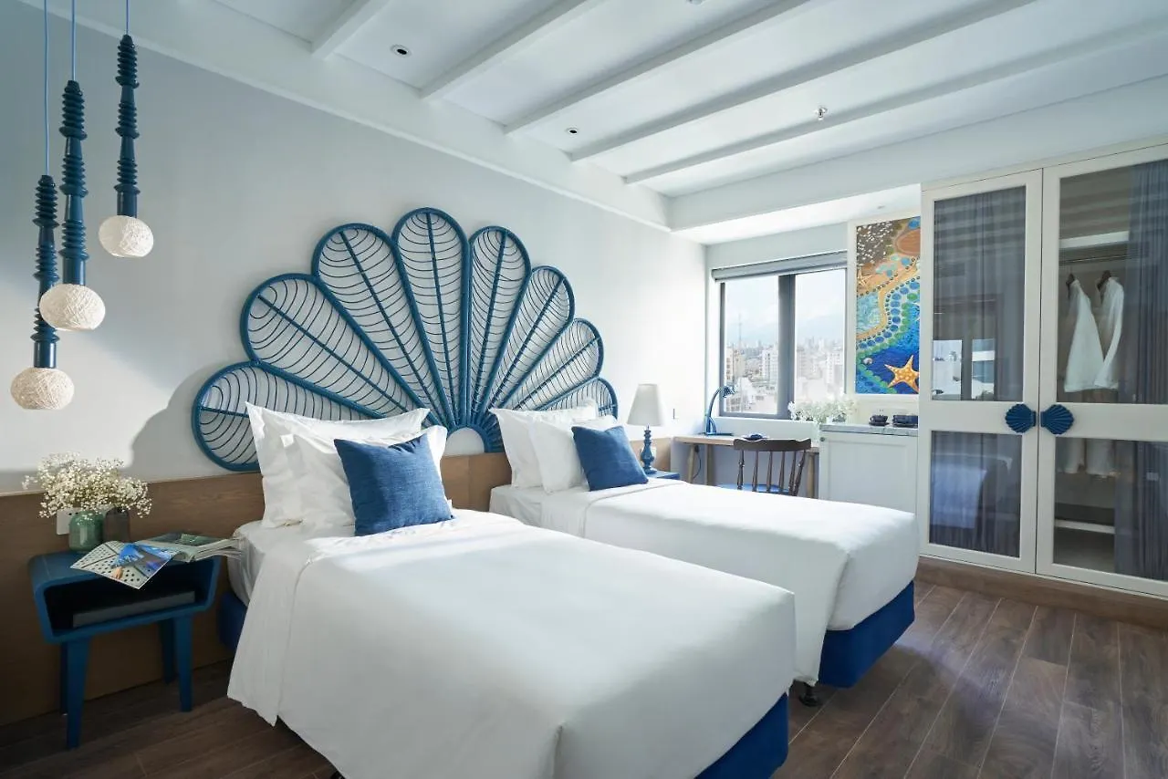 Sofiana My Khe Hotel & Spa- Rooftop Pool Bar Da Nang 4*,