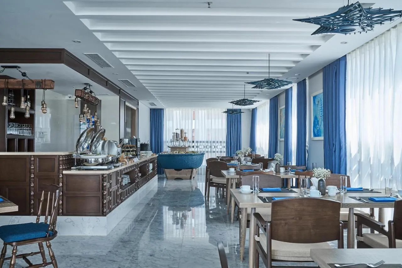 Sofiana My Khe Hotel & Spa- Rooftop Pool Bar Da Nang