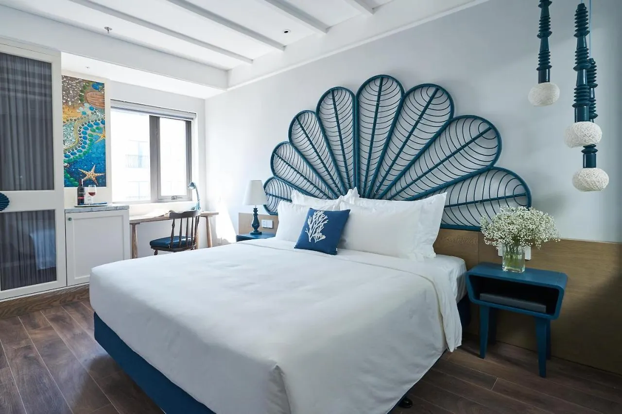 ****  Sofiana My Khe Hotel & Spa- Rooftop Pool Bar Da Nang Vietnam