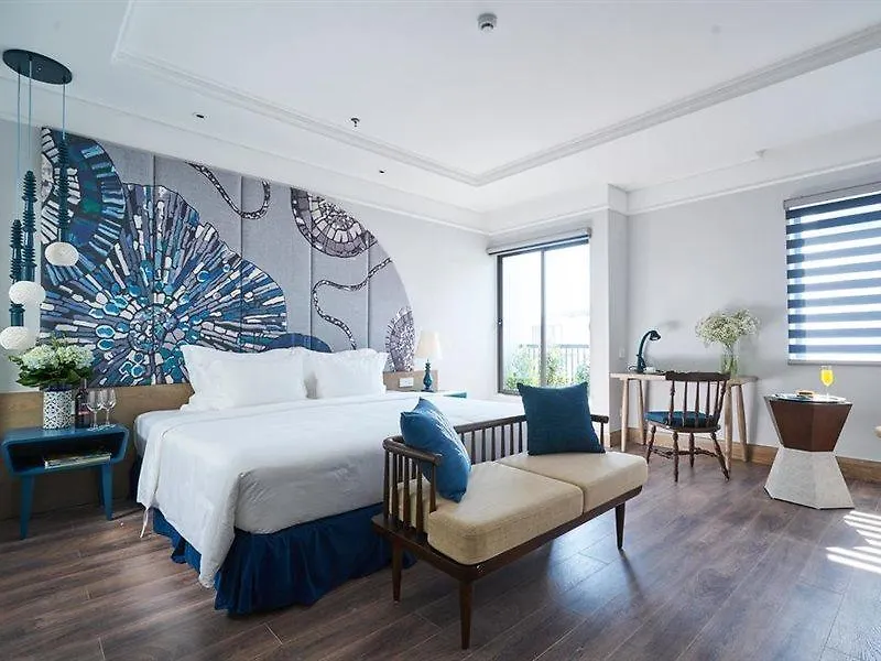 Sofiana My Khe Hotel & Spa- Rooftop Pool Bar Da Nang